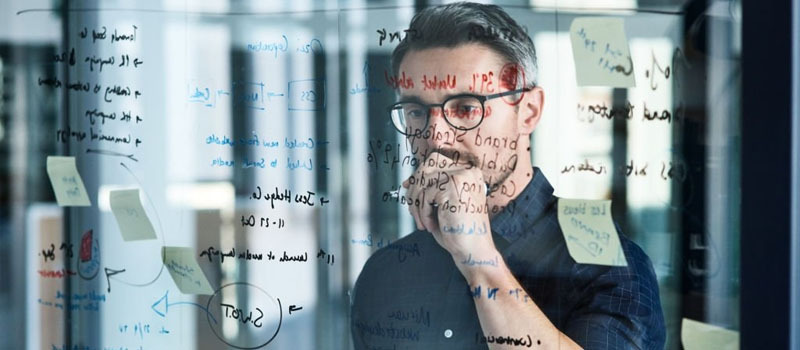 موانع کارآفرینی از نظر دکتر ماکان آریا پارسا